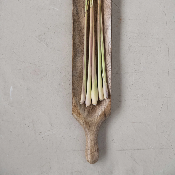 Mango Wood Serving Board with Handle - Image 2
