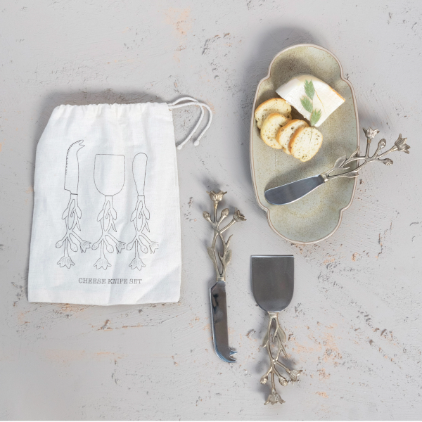 Floral Handle Cheese Knives (set of 3) - Image 4