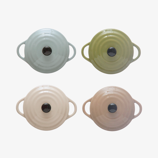 Stoneware Mini Lidded Baker - Image 8